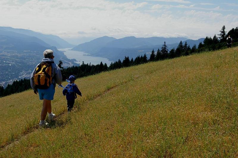 gorge rim hike 2.jpg